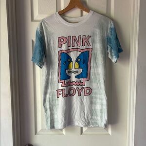 Pink Floyd graphic Tee
